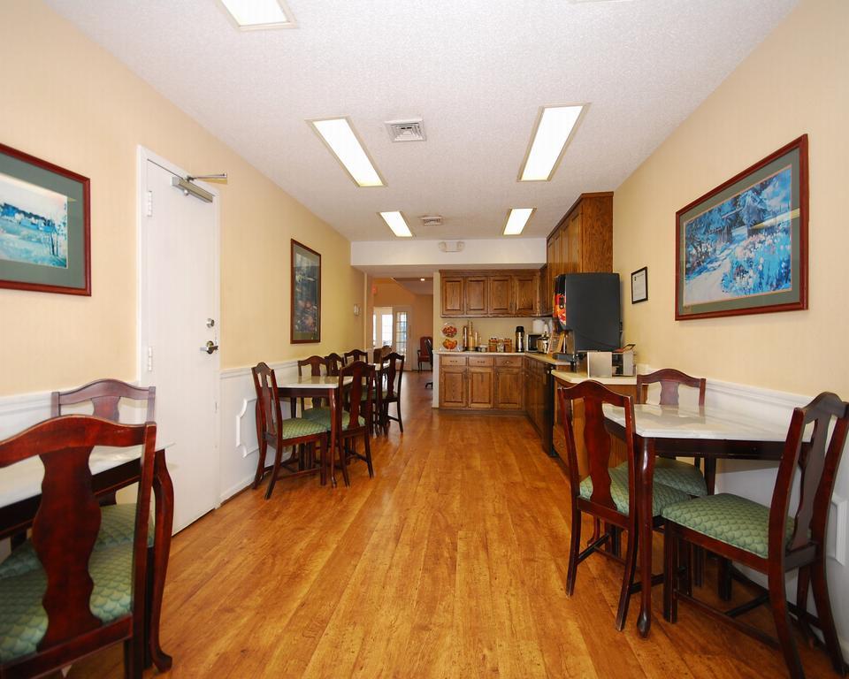 Quality Inn Sylacauga Buitenkant foto
